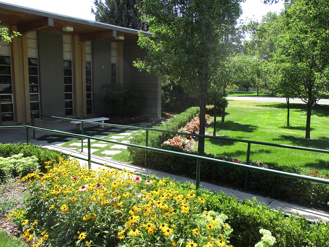 Garden Center front for web